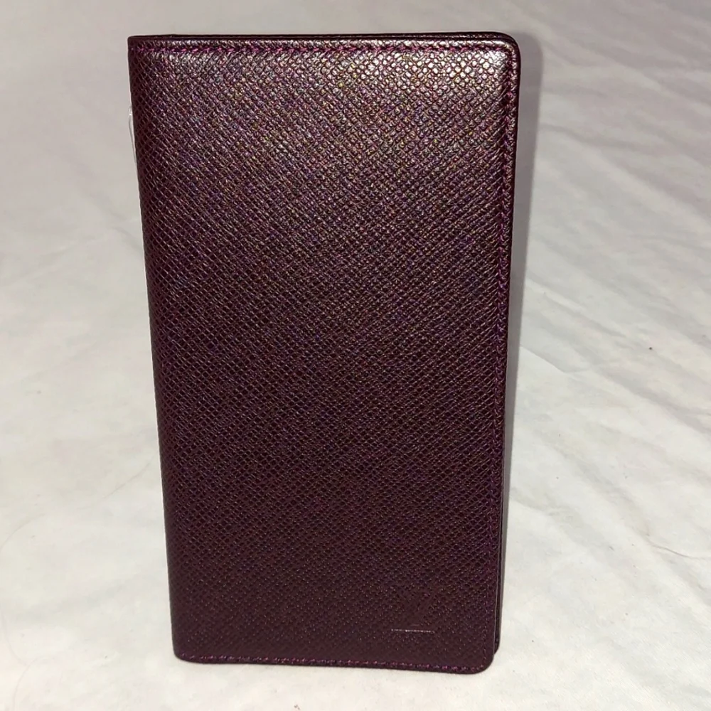 Louis Vuitton Long Taiga Plum  Leather Wallet Card Bifold Checkbook